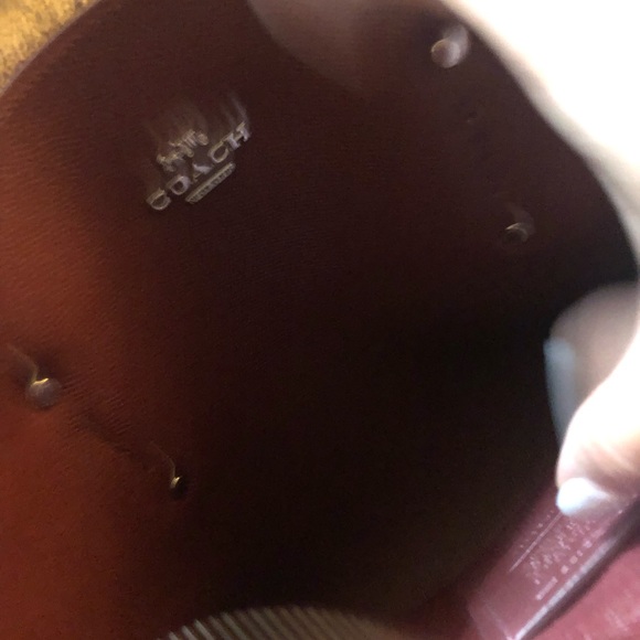 Considering all offers - Coach leather 28 carryall - Picture 3 of 4